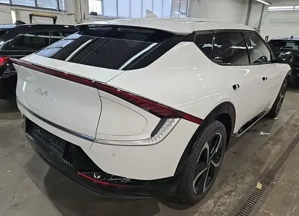 Gebraucht Kia EV6 Air 167 kW (228 PS) 2022 Weiß SUV
