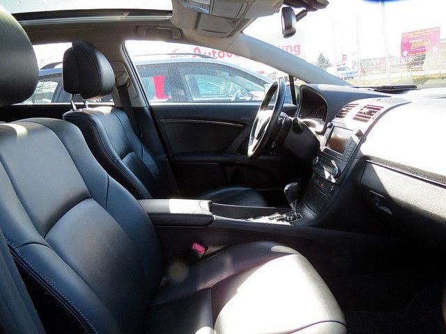 Gebraucht Toyota Avensis TEC-Edition 150 PS (110 kW) 2009 Schwarz metallic Kombi