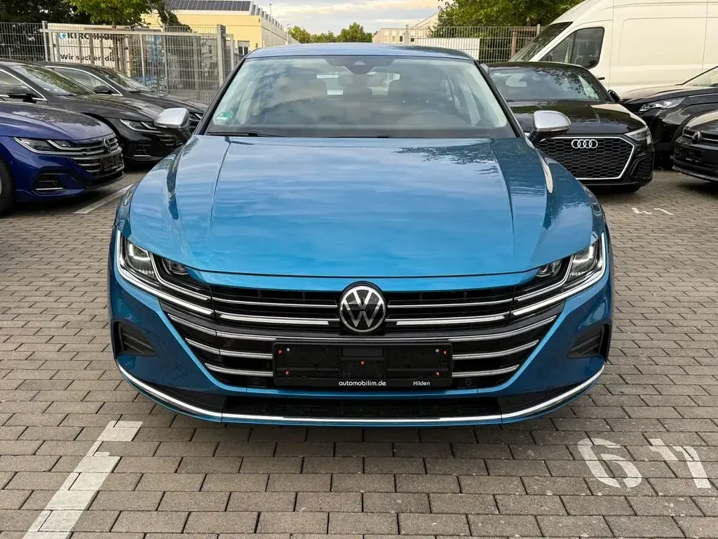 Gebraucht VW Arteon Elegance 200 PS (147 kW) 2022 Blau Limousine