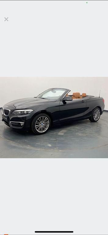 Schwarz Gebraucht 2017 BMW 220 Luxury Line Cabrio | 19.200 € - Bild 1/4