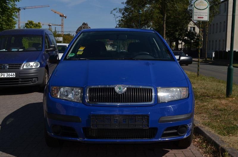 Blau Gebraucht 2006 Skoda Fabia Kleinwagen | 999 € (Superpreis) - Bild 1/4