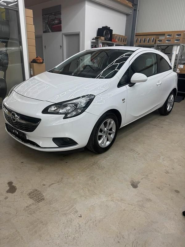 Gebraucht Opel Corsa 90 PS (66 kW) 2017 Weiß Kleinwagen