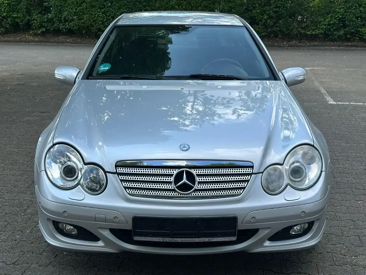 Gebraucht Mercedes C180 Sport Edition 143 PS (105 kW) 2006 Silber Coupé