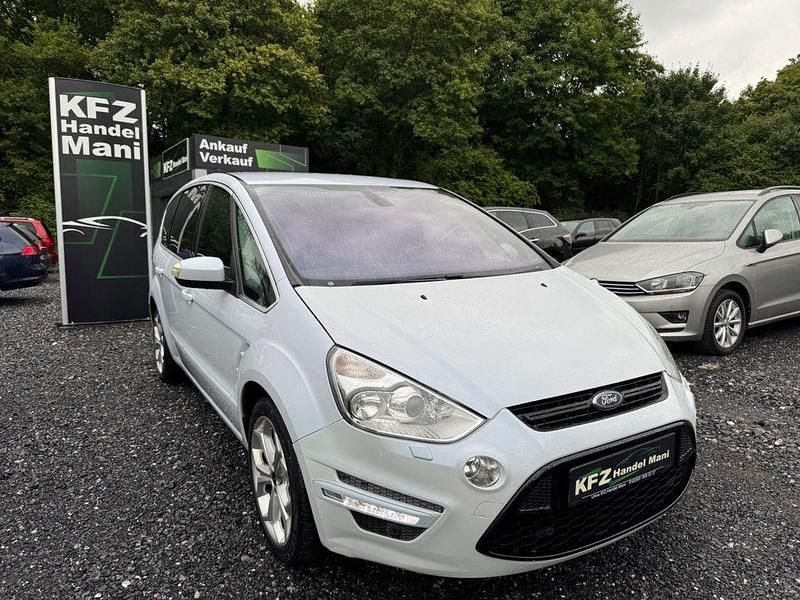 Electricweiß metallic Gebraucht 2010 Ford S-MAX Titanium Van / Kleinbus | 4.290 € (Fairer Preis) - Bild 1/4