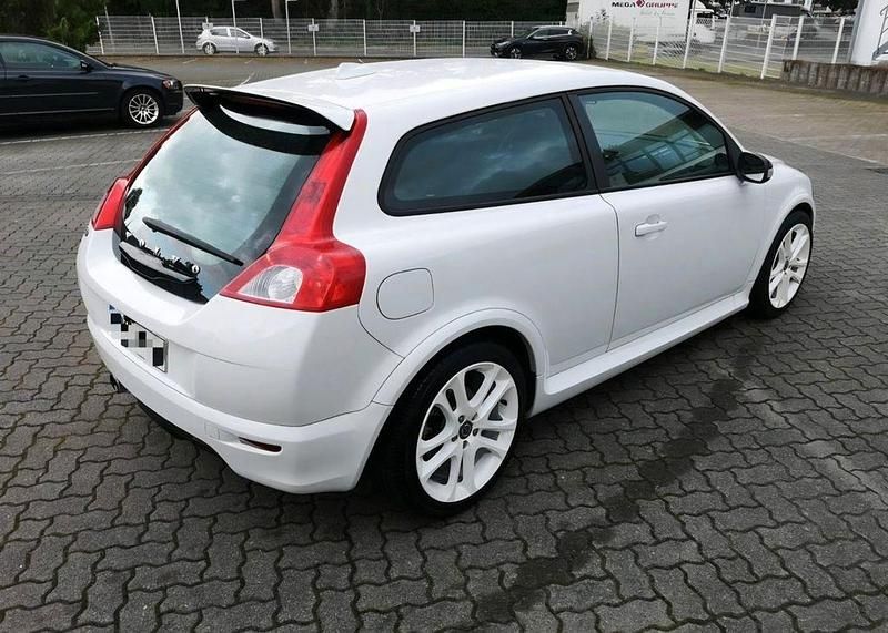 Gebraucht Volvo C30 R-Design 101 PS (74 kW) 2009 Weiß Kleinwagen