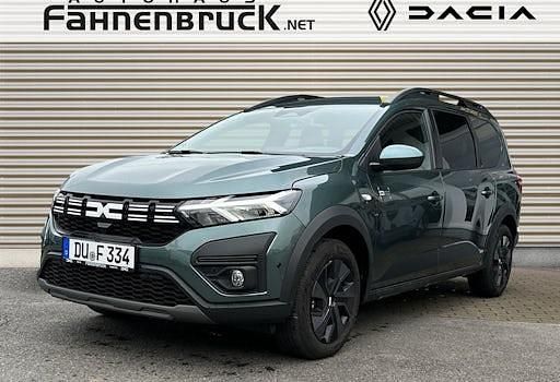 Gebraucht Dacia Jogger Expression 159 PS (116 kW) 2025 Grün Van / Kleinbus
