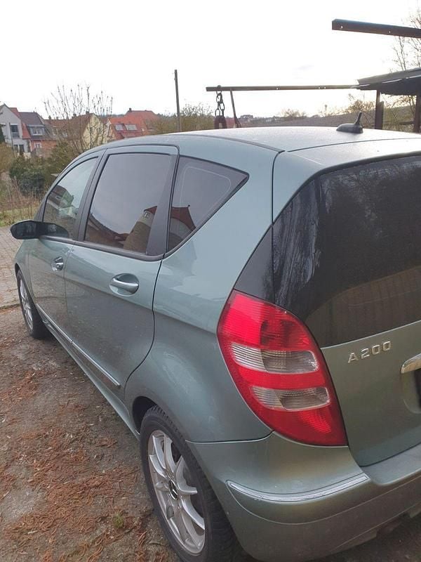 Gebraucht Mercedes A200 Elegance 140 PS (102 kW) 2005 Grün Kleinwagen