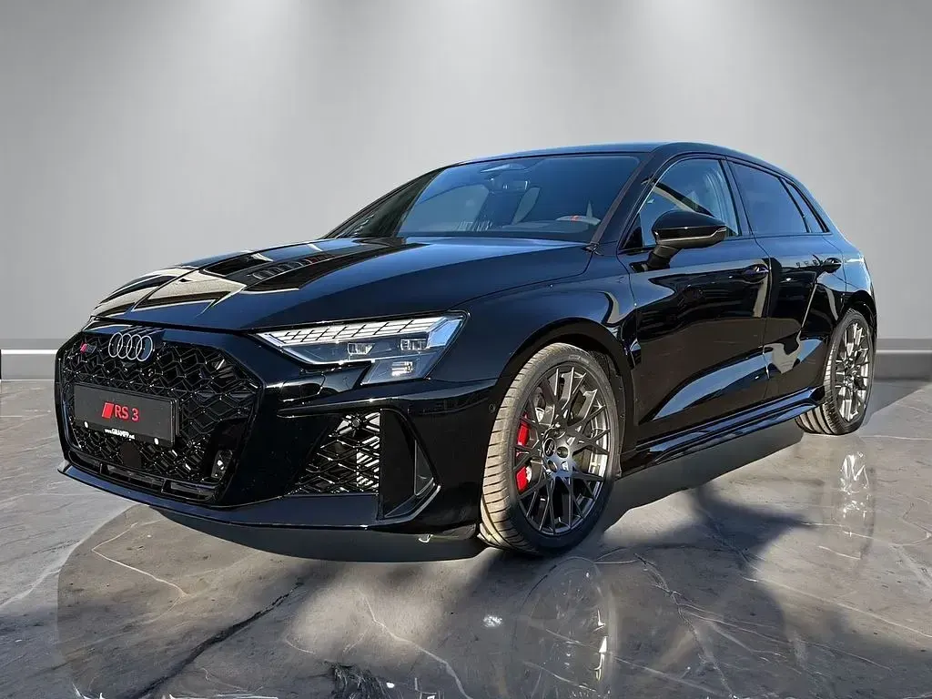 Gebraucht Audi RS3 Sport 400 PS (294 kW) 2026 Mythosschwarz metallic Limousine