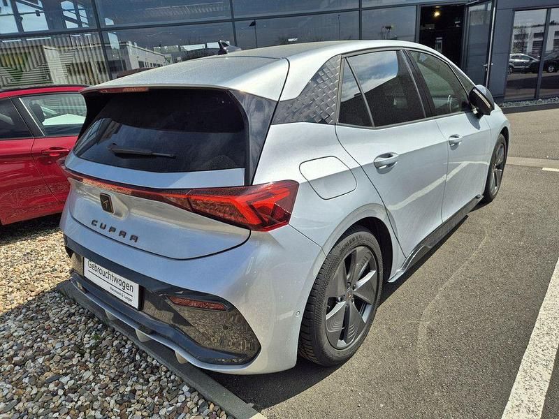 Second-hand Cupra Born 169 kW (231 CP) 2023 Argintiu Hatchback