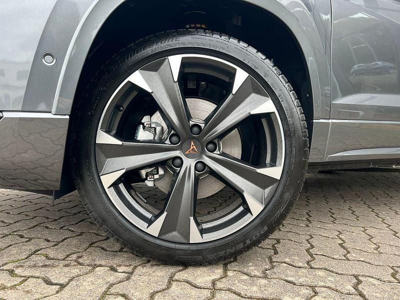 Neu Cupra Ateca 150 PS (110 kW) 2025 Grau SUV