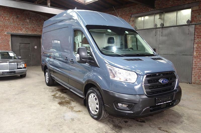 Gebraucht Ford Transit 131 PS (96 kW) 2020 Grau Van / Kleinbus