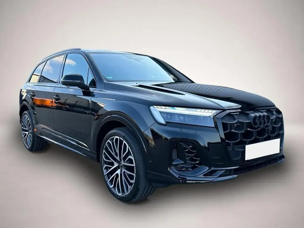 Gebraucht Audi SQ7 Design 506 PS (372 kW) 2024 Manufacturer SUV