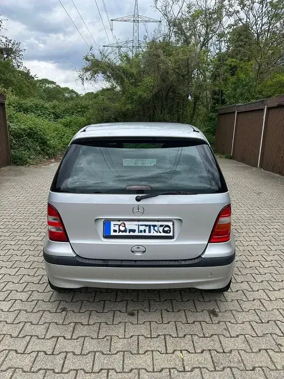 Gebraucht Mercedes A140 Classic 82 PS (60 kW) 2003 Silber Limousine