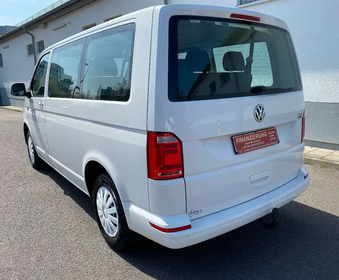 Gebraucht VW Caravelle 101 PS (74 kW) 2019 Weiß Van