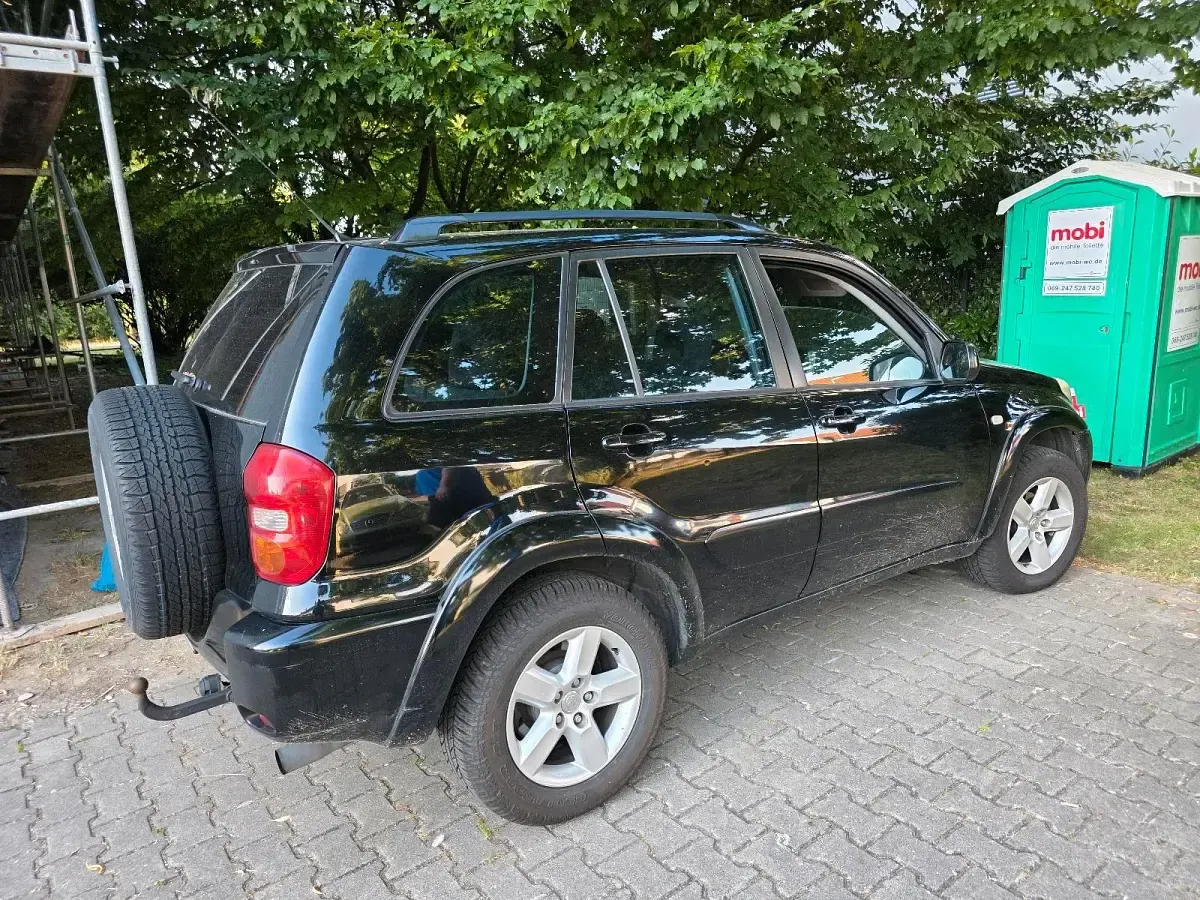 Gebraucht Toyota RAV4 116 PS (85 kW) 2004 Schwarz SUV