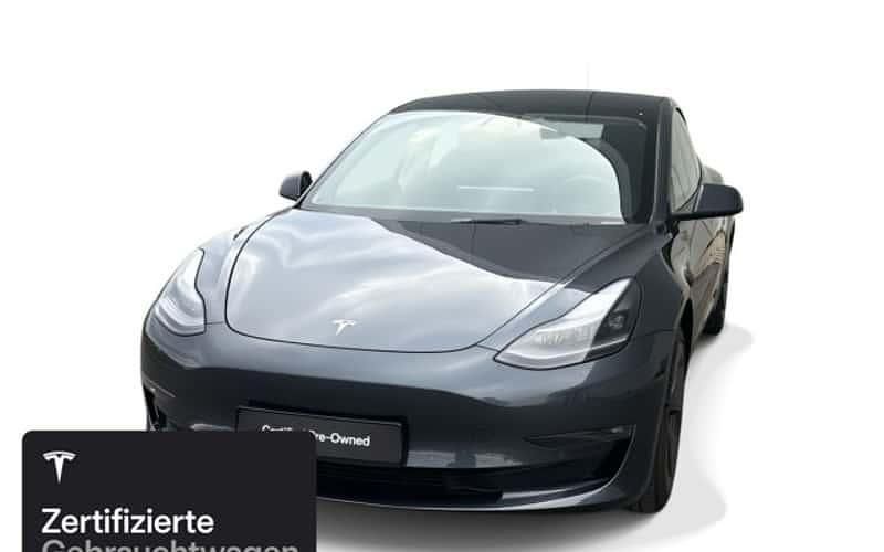 Silber Gebraucht 2021 Tesla Model 3 Long Range RWD Limousine | 30.000 € (Teuer) - Bild 1/4