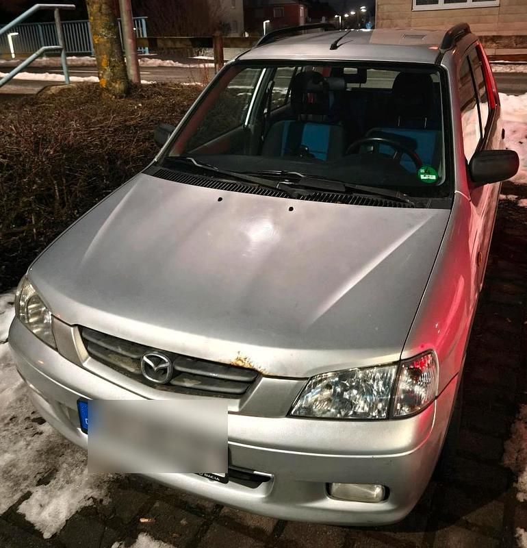 Silber Gebraucht 2001 Mazda Demio Kleinwagen | 2.500 € (Fairer Preis) - Bild 1/4