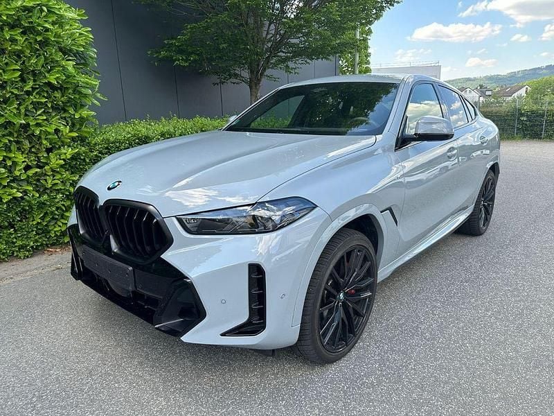 Grau Gebraucht 2025 BMW X6 M Sport SUV | 81.500 € (Superpreis) - Bild 1/4
