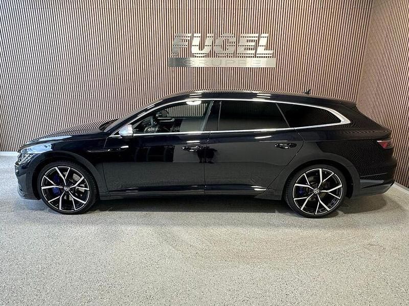 Gebraucht VW Arteon R 320 PS (235 kW) 2021 Deep black perleffekt Kombi