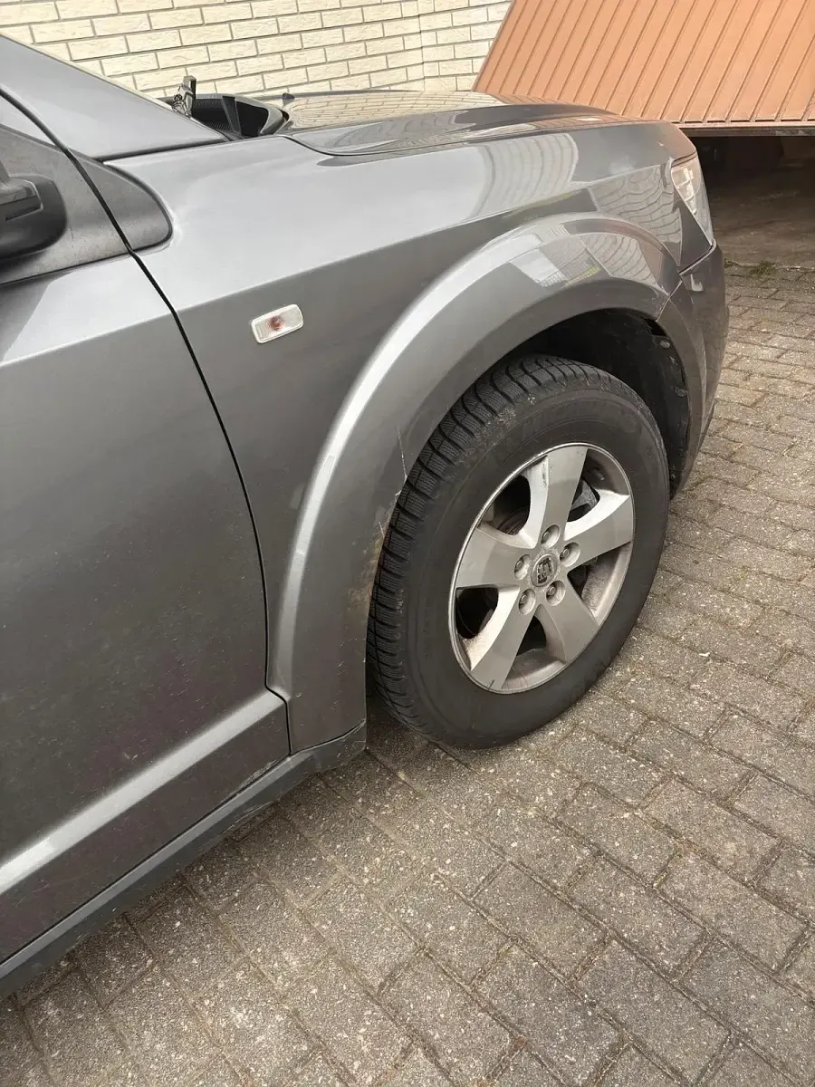 Usado Fiat Freemont 170 CV (125 kW) 2012 Gris SUV