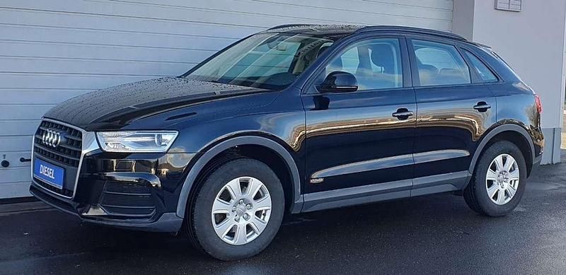 Gebraucht Audi Q3 Comfort 120 PS (88 kW) 2015 Brillantschwarz SUV