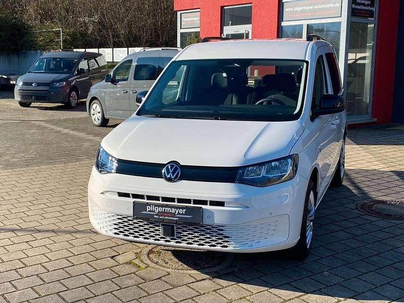 Neu VW Caddy 102 PS (75 kW) 2025 Weiß Van / Kleinbus
