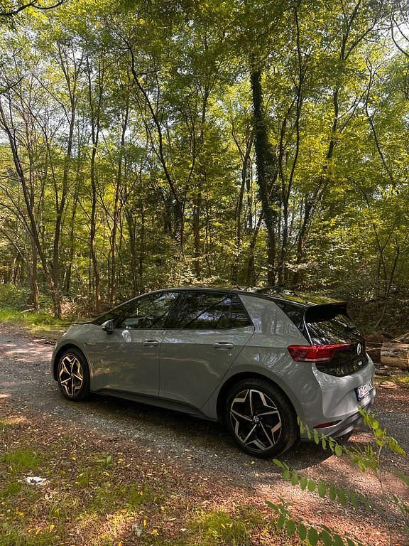 Gebraucht VW ID.3 Pro 150 kW (204 PS) 2021 Grau Kleinwagen