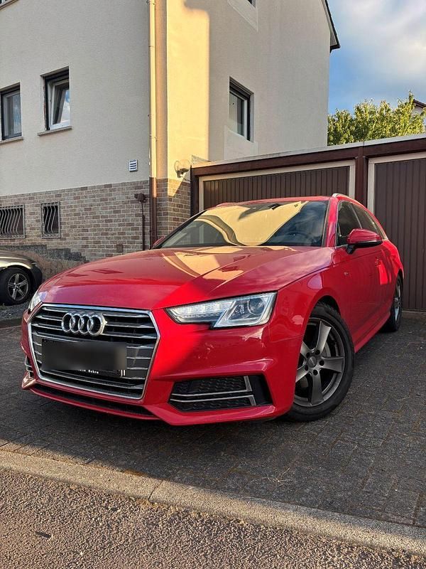 Rot Gebraucht 2016 Audi A4 S-Line Kombi | 15.400 € (Superpreis) - Bild 1/4