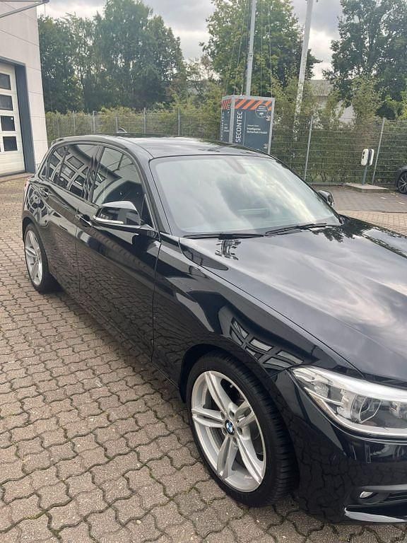 Gebraucht BMW 118 Shadowline 136 PS (100 kW) 2018 Schwarz Kleinwagen