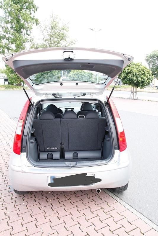 Gebraucht Mitsubishi Colt 70 PS (51 kW) 2007 Grau Kleinwagen