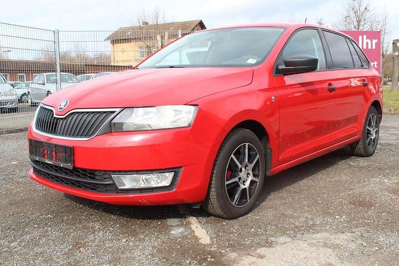 Gebraucht Skoda Rapid Active 86 PS (63 kW) 2014 Rot Kleinwagen