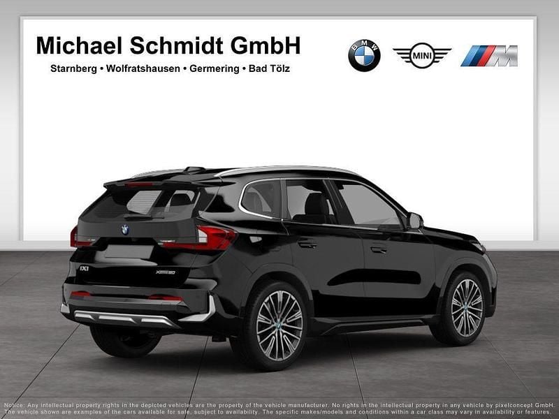 Gebraucht BMW iX1 150 kW (204 PS) 2025 Schwarz ii SUV