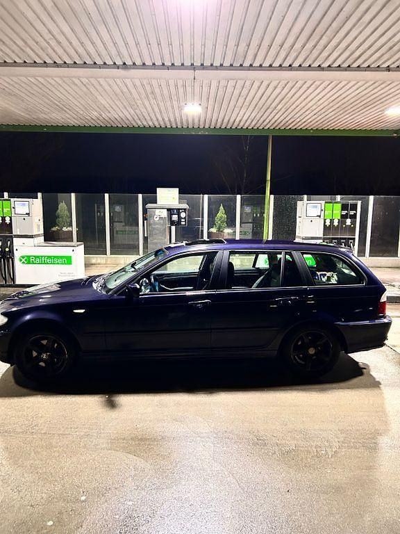 Gebraucht BMW 316 116 PS (85 kW) 2003 Blau Kombi