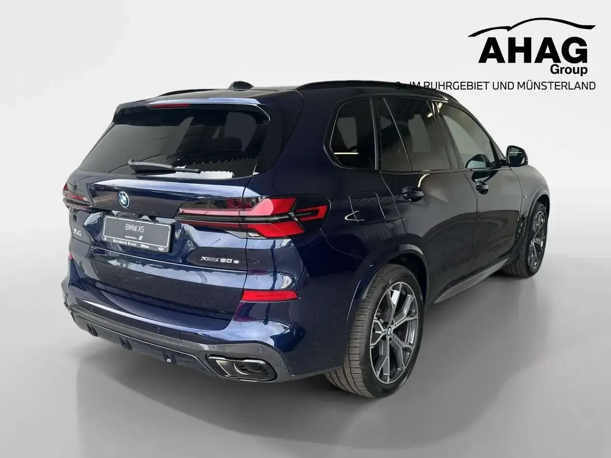 Neu BMW X5 M Sport 489 PS (359 kW) 2026 Schwarz SUV