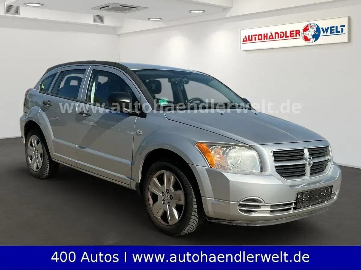 Gebraucht Dodge Caliber 150 PS (110 kW) 2009 Silber Kleinwagen