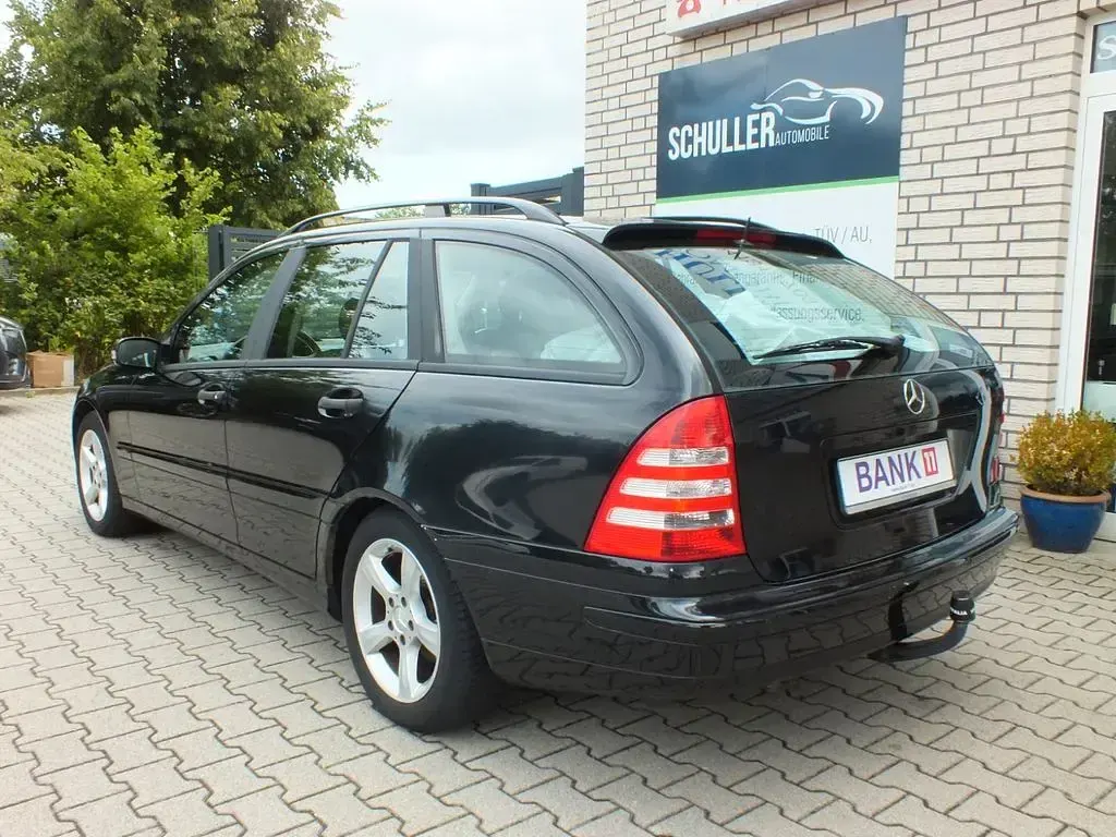 Gebraucht Mercedes C200 122 PS (89 kW) 2005 Schwarz Kombi
