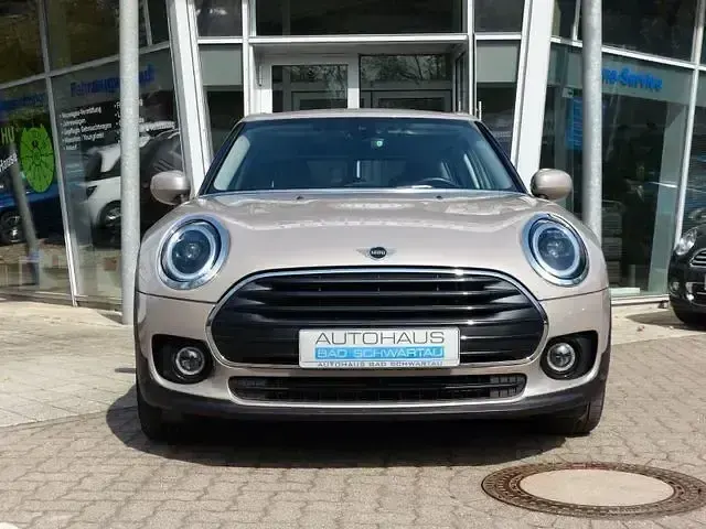 Gebraucht Mini One Clubman Classic 102 PS (75 kW) 2021 Andere Kombi