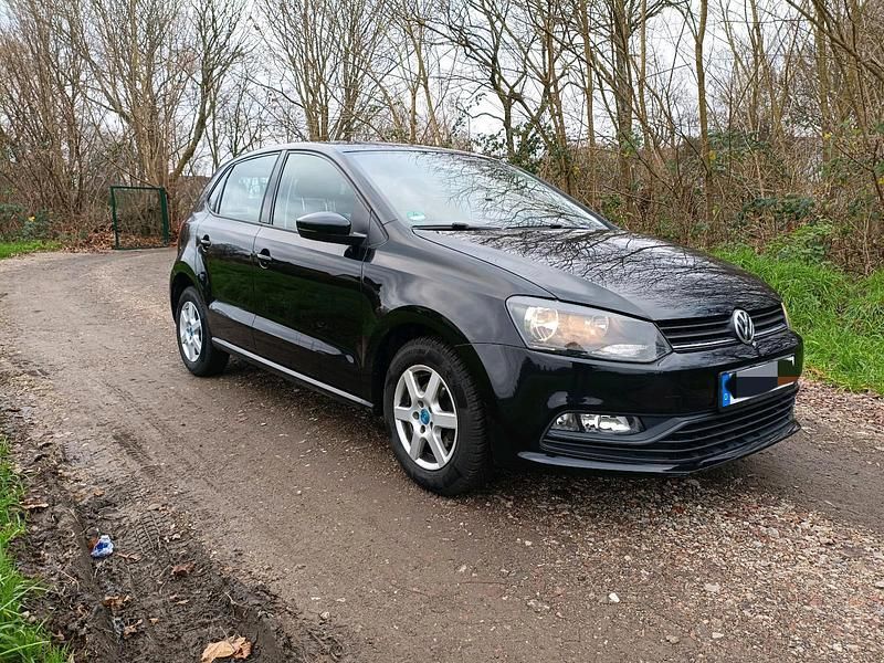Schwarz Gebraucht 2017 VW Polo Limousine | 5.850 € (Superpreis) - Bild 1/4