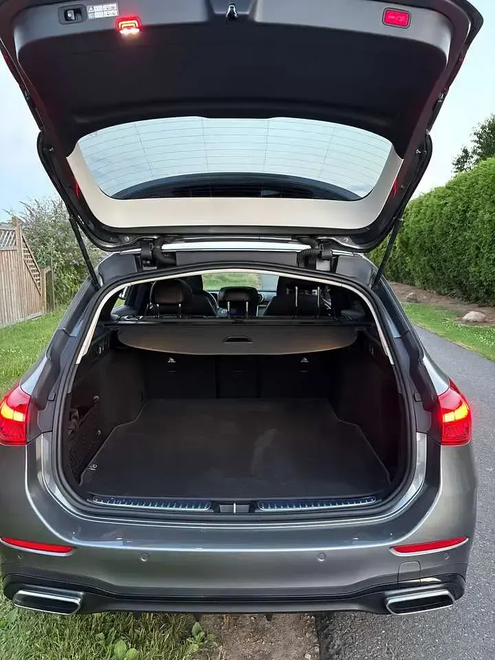 Gebraucht Mercedes C180 AMG line 170 PS (125 kW) 2022 Grau Kombi