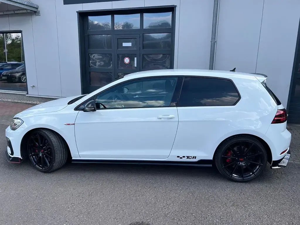 Gebraucht VW Golf VII GTI 290 PS (213 kW) 2019 Weiß Limousine