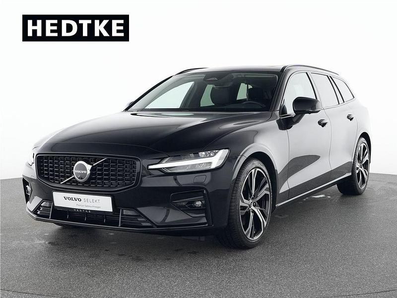 Gebraucht Volvo V60 Plus 197 PS (144 kW) 2025 Schwarz Kombi