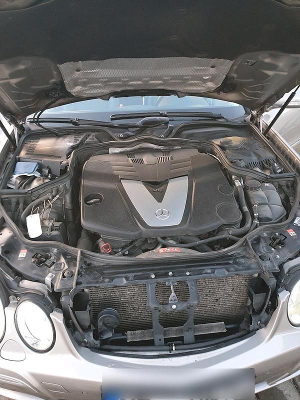 Gebraucht Mercedes E280 Avantgarde 190 PS (139 kW) 2008 Grau Kombi