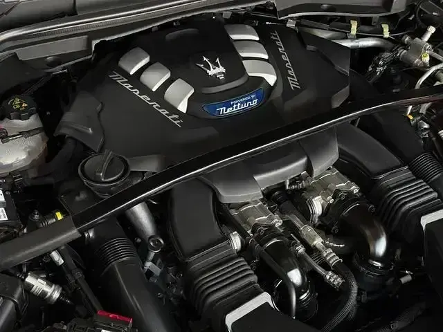 Gebraucht Maserati Grecale 530 PS (389 kW) 2024 Grigio lava opaco SUV