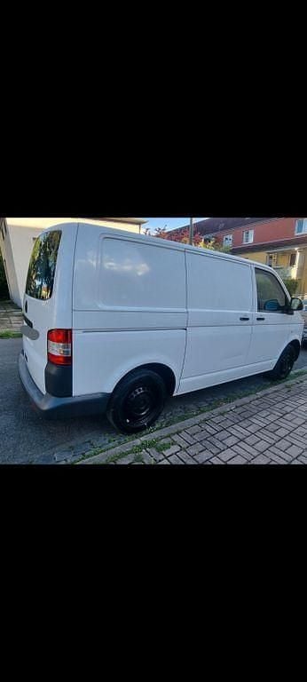 Gebraucht VW T5 102 PS (75 kW) 2011 Weiß Van