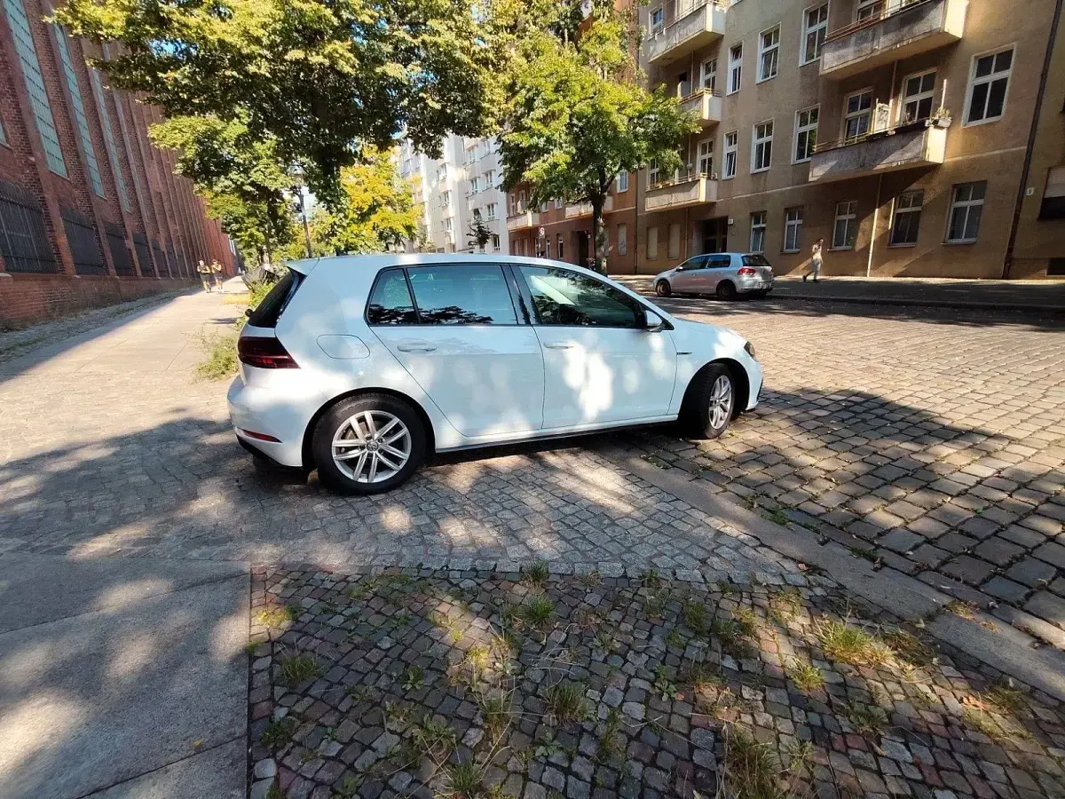 Gebraucht VW Golf VII R-line 150 PS (110 kW) 2018 Weiß Limousine