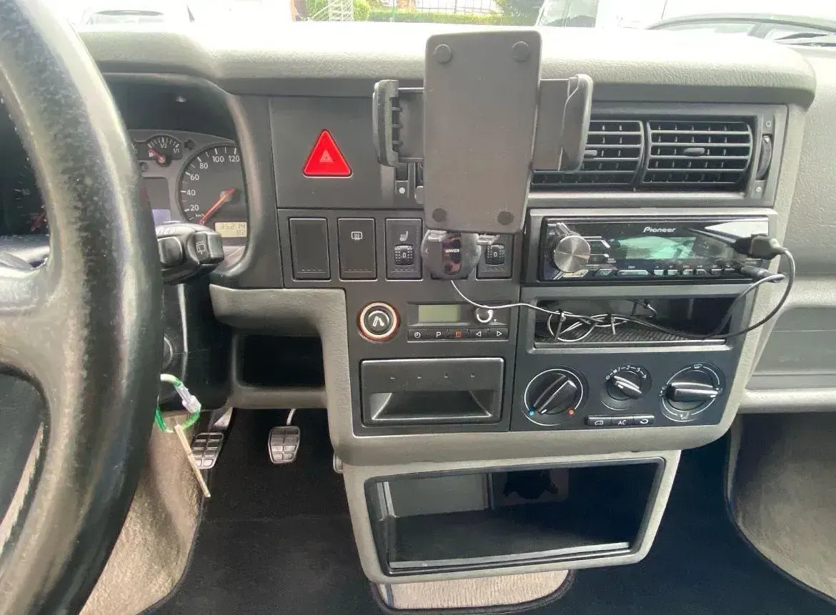 Gebraucht VW Multivan Edition 102 PS (75 kW) 2002 Silber Van / Kleinbus