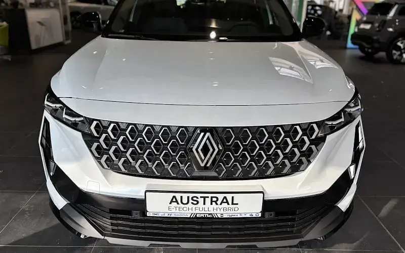 Neu Renault Austral Techno 200 PS (147 kW) 2026 Perlmuttweiß metallic, black SUV