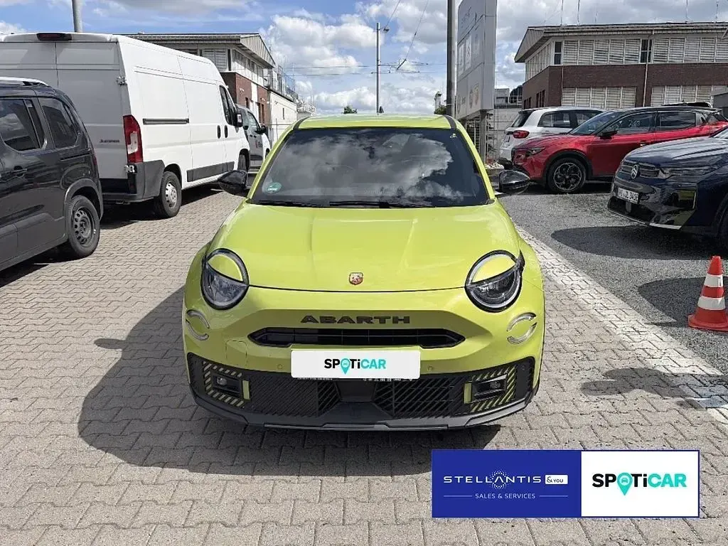 Gebraucht Abarth 600e Scorpionissima 174 kW (237 PS) 2026 Grün SUV