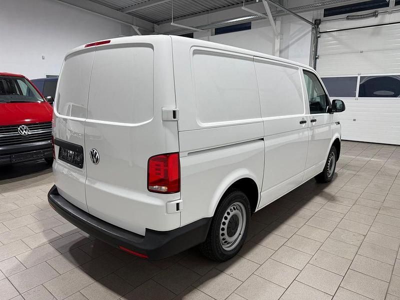 Gebraucht VW T6.1 150 PS (110 kW) 2020 Weiß Van