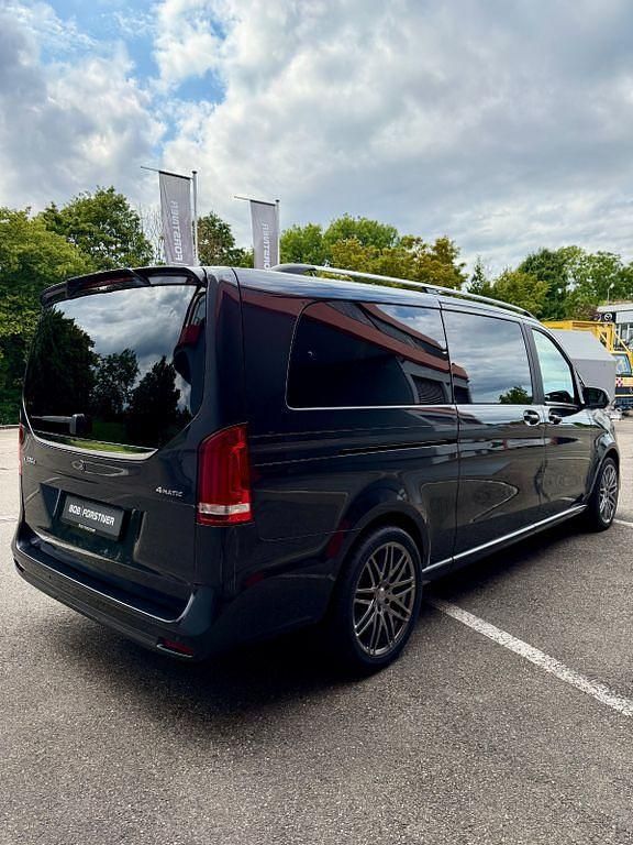 Neu Mercedes V300 265 PS (194 kW) 2025 Grau Van / Kleinbus